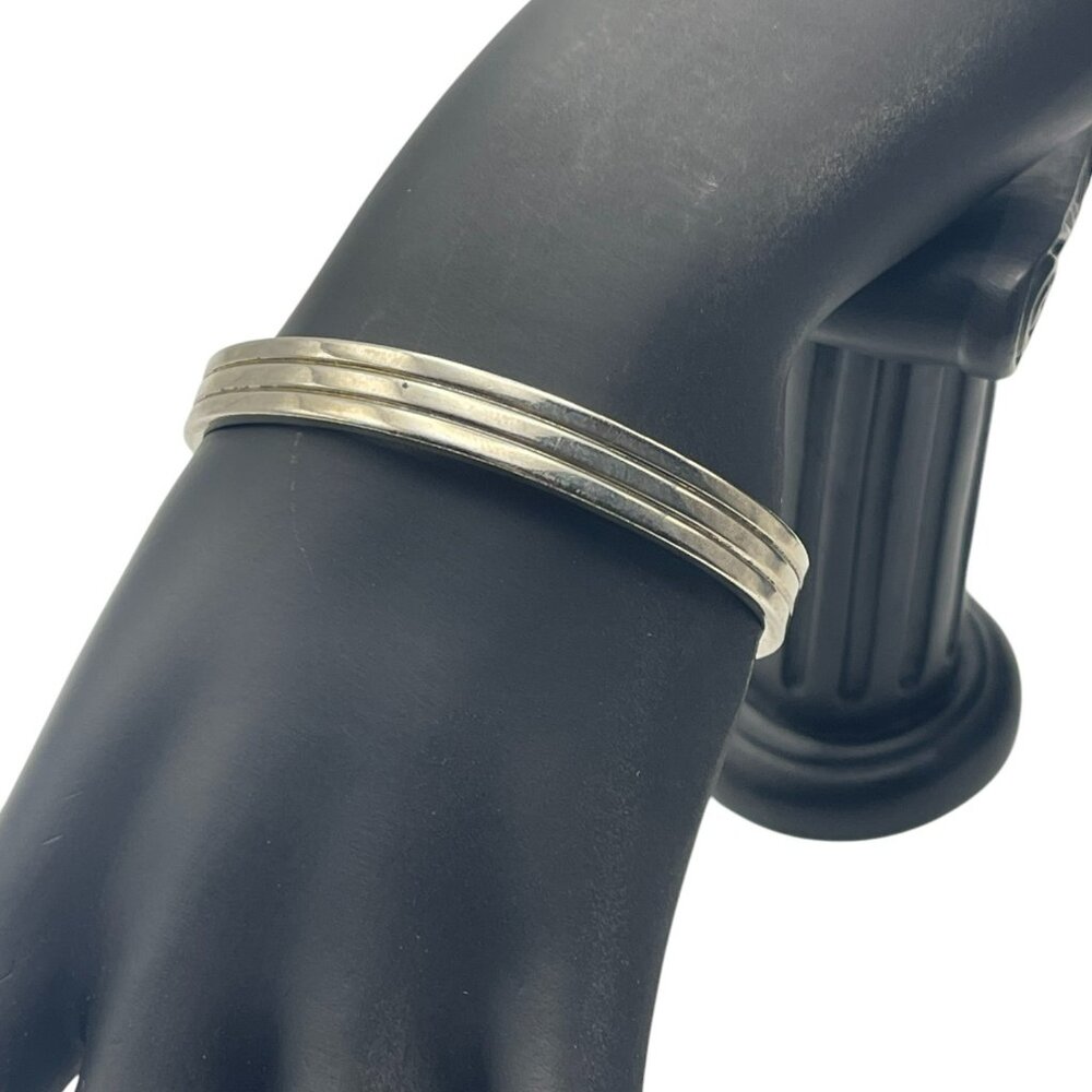 **Silver Cuff Bracelet